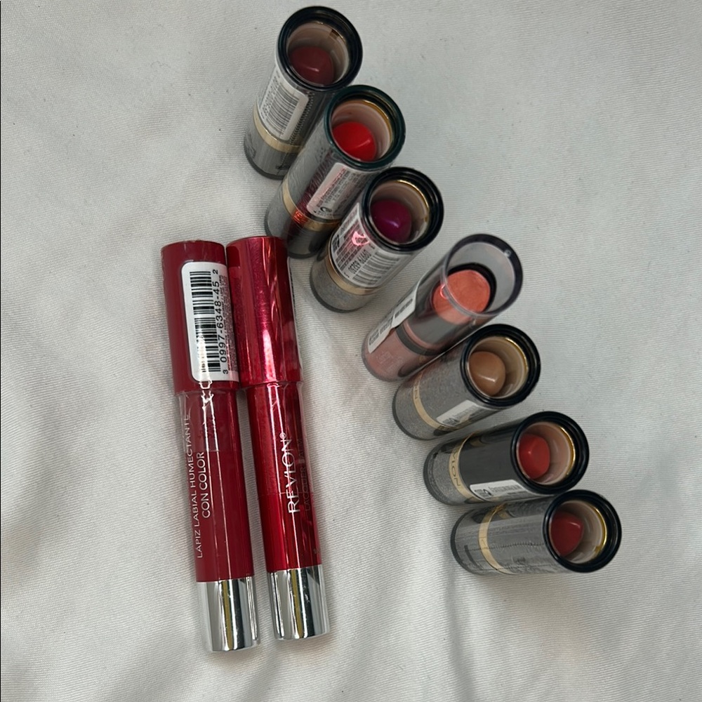 Revlon Red and Pink Lipstick Collection Vibrant Matte Finish, Sealed
